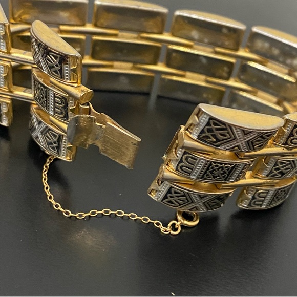 Vintage Gold-tone Damascene Art Deco 3-Row Hinged Bracelet 49g. - Picture 5 of 16